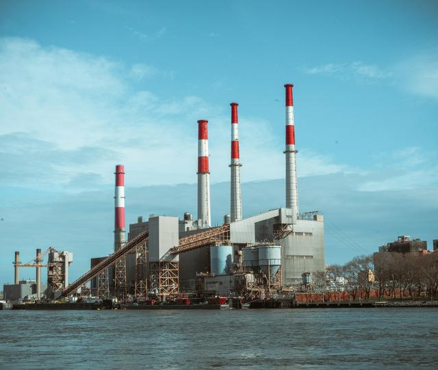 PLT Hibrida di RUPTL 2025-2034: Solusi atau Greenwashing?