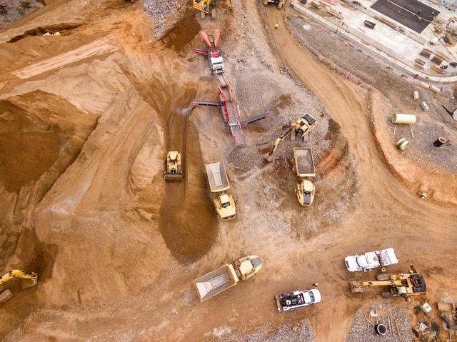 Mengobral Mineral Kritis: Menguak Persoalan Hilirisasi Nikel di Balik Komitmen Transisi Energi Indonesia